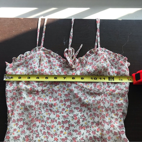 Urban Outfitters sweet floral print dress - Picture 7 of 11